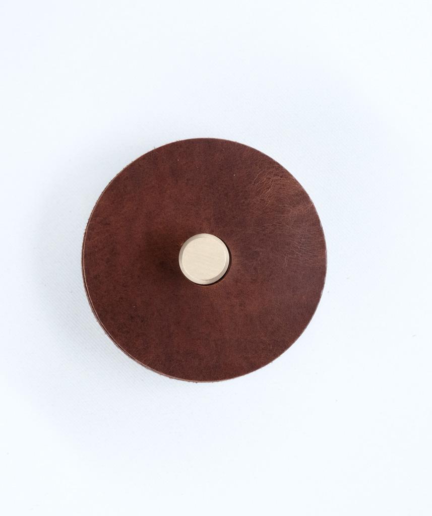 WHE Brown Holder with Brass Detail and Leather Coaster Set
